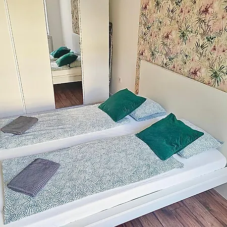 Apartament Rakoczi 574 I Boutique Flat I Free Parking